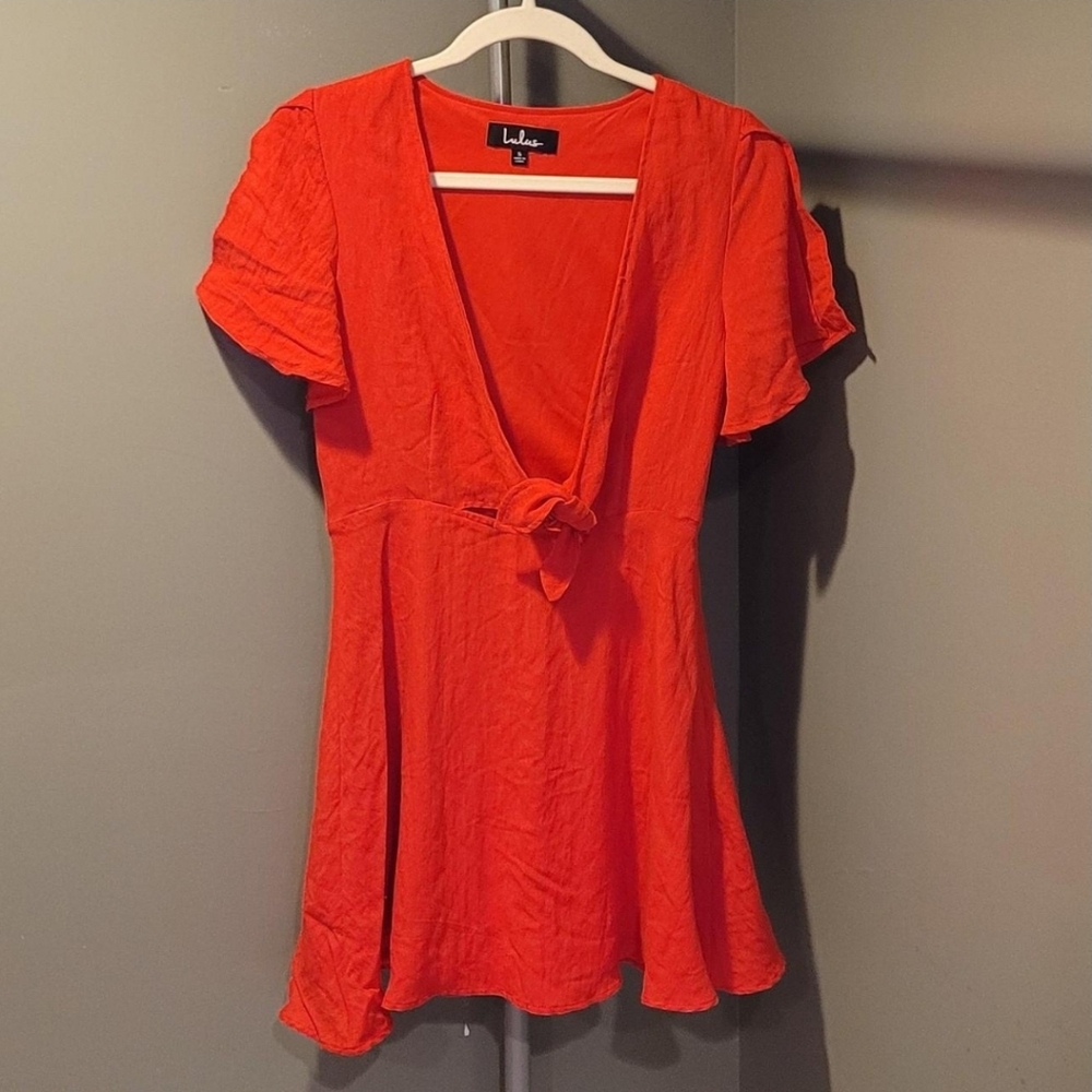 Lulu's Red V-Neck Mini Dress‎